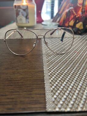 Source Unknown Rose Gold Aviator Glasses